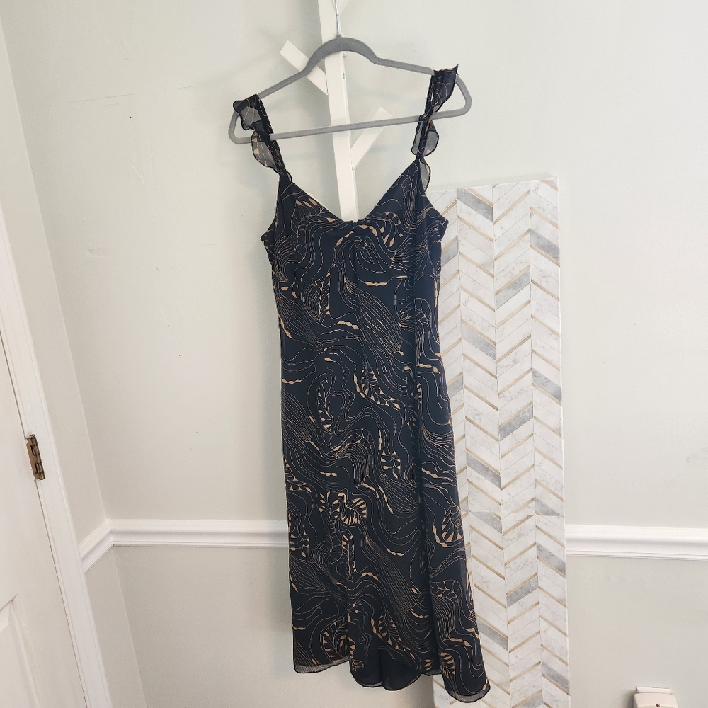 Maggy London Little Black Dress‎ LBD Silk Ruffle Straps Midi Size 8 ✨🖤 Timeless